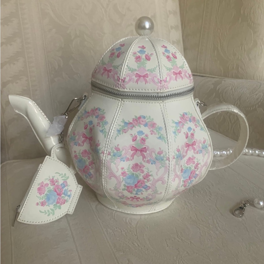 Sugar Thrillz Floral Teapot Novelty Handbag Shoulder Bag Purse NWT Dolls Kill